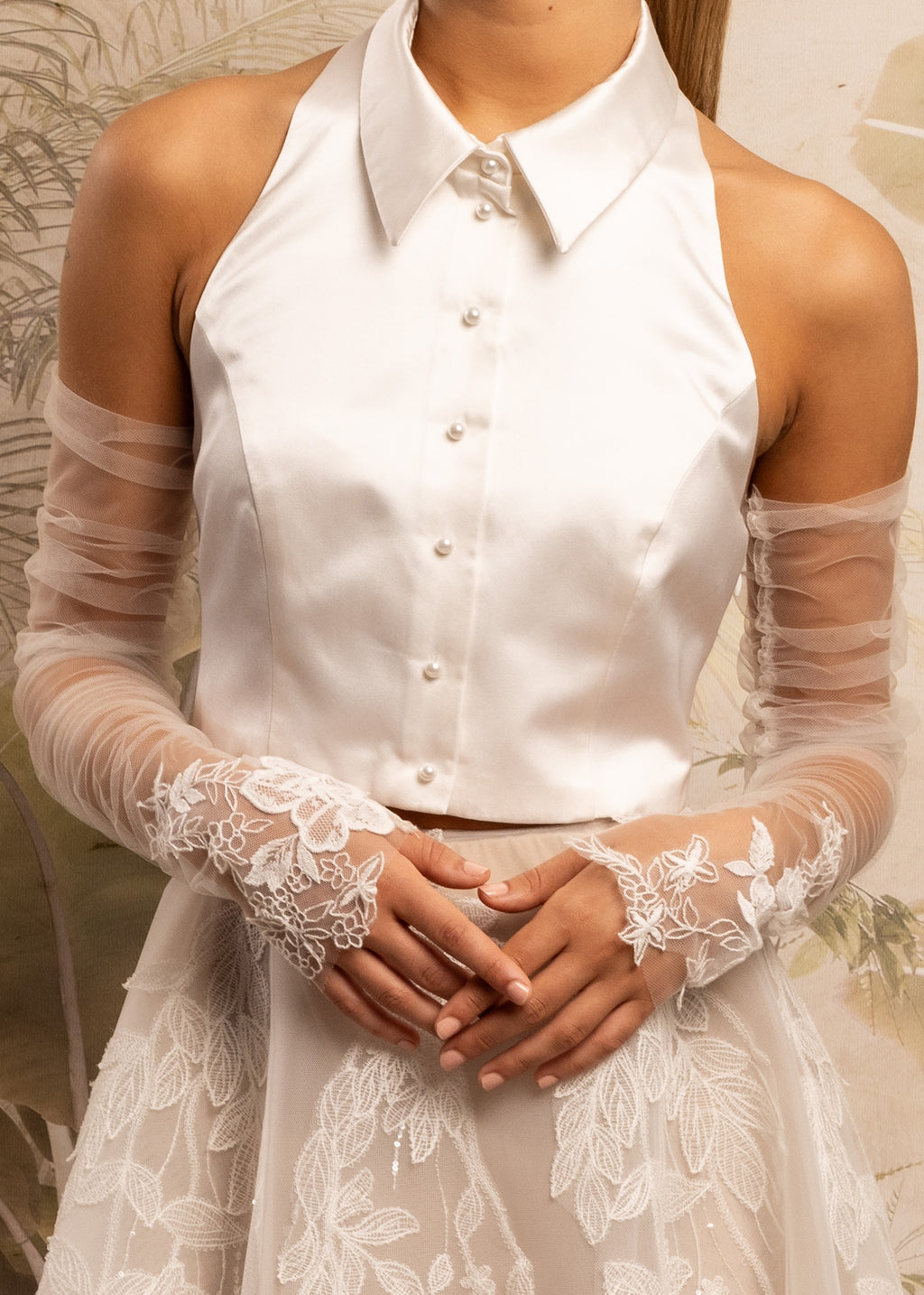 Kylie Lace Gloves